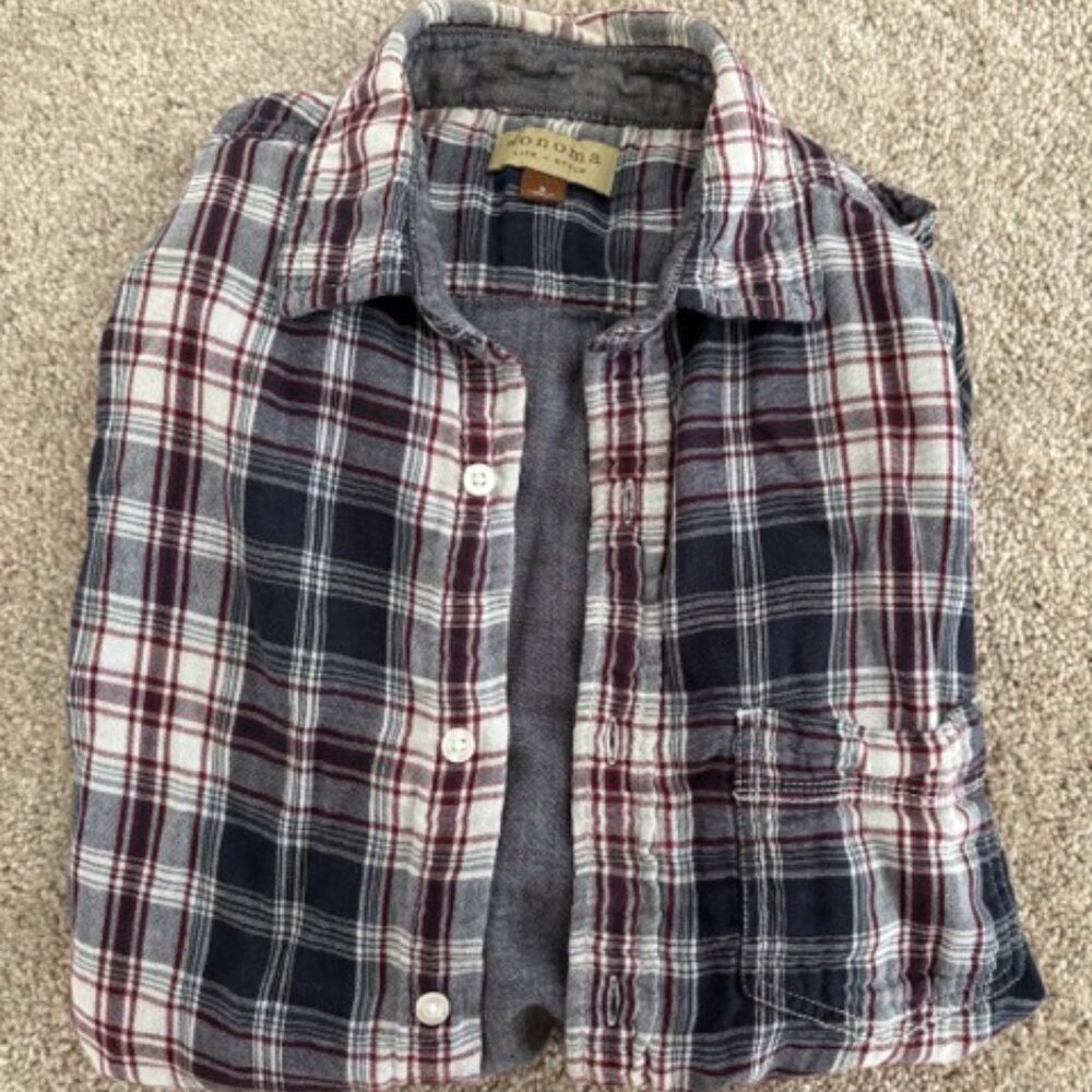 Sonoma Button Down Shirt Size M